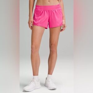Lululemon Hotty Hot Low-Rise Lined Short 4”